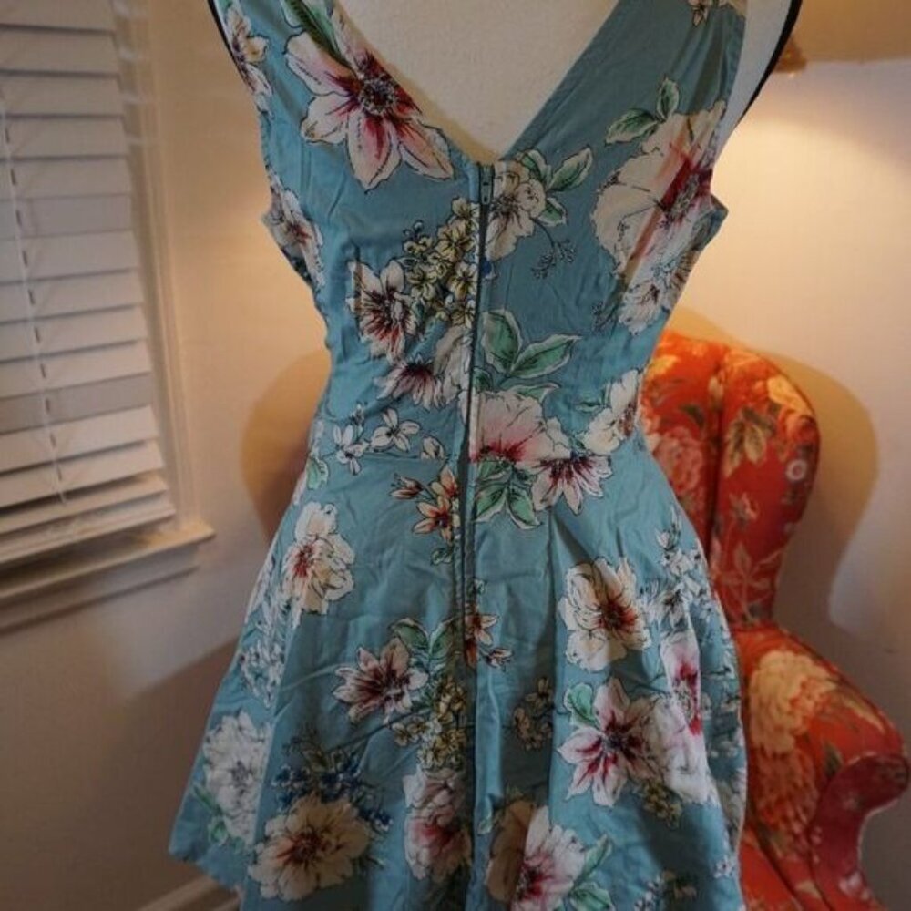 Bailey Blue Floral Wrap Dress, Belted, Size S - Picture 10 of 11